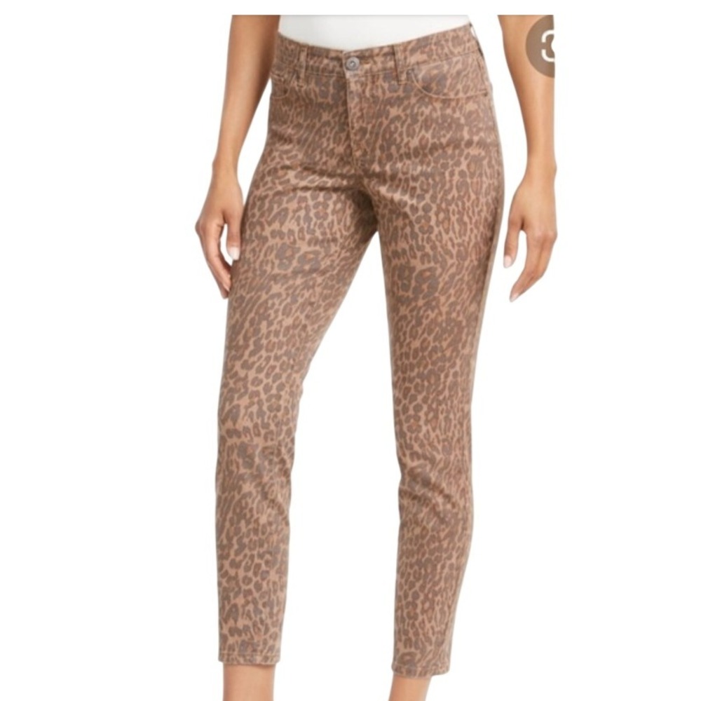 Style Co Curvy Fit Skinny Mid Rise Tummy Control Leopard Print Jean Size 12 NWT